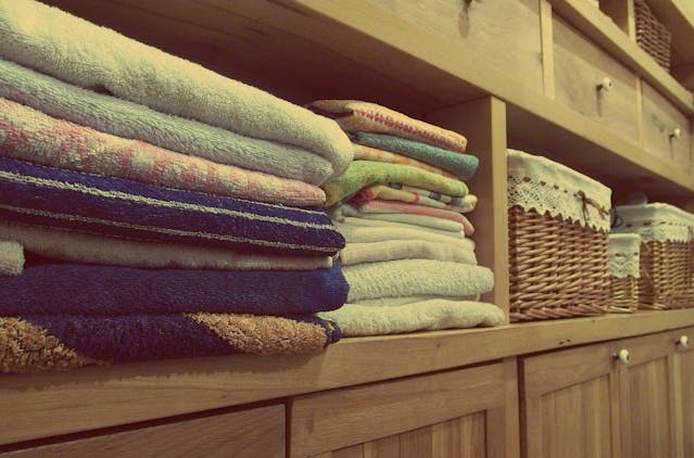 How Smart Laundry Room Storage Can Simplify Daily Life