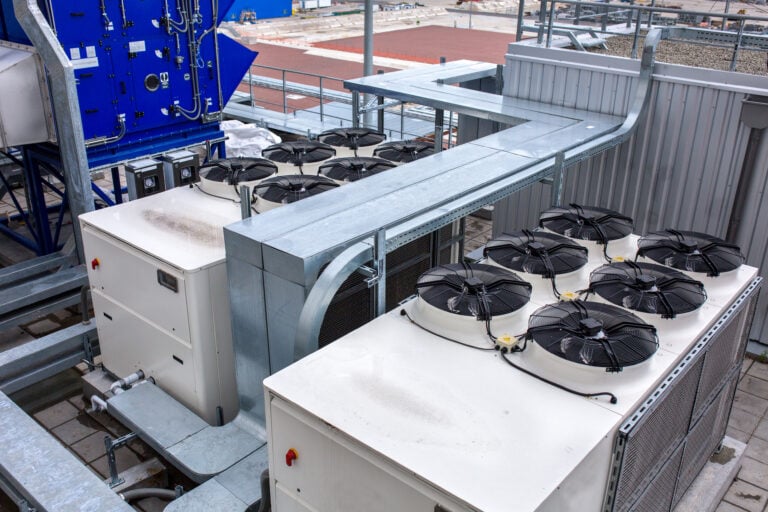 How Preventive Maintenance Extends the Life of a Chiller